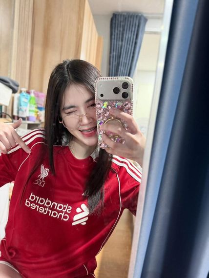 chat find love, chat  from Bangkok