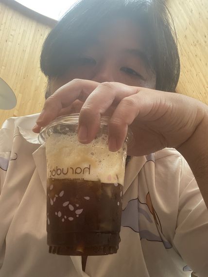 แชท หากิ๊ก  ที่อยู่ กรุงเทพมหานคร