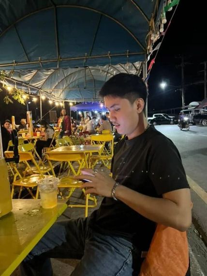 แชท หาเพื่อนคุย 