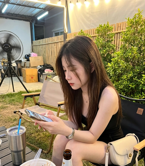 chat find love, chat 