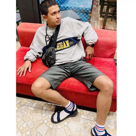 chat find love, single  from Bangkok