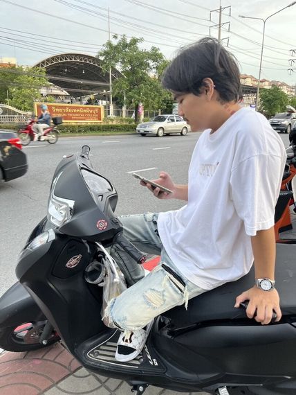 แชท หากิ๊ก, นัดเจอ ที่อยู่ กรุงเทพมหานคร