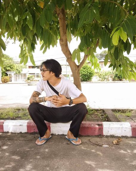 แชท หากิ๊ก  ที่อยู่ กรุงเทพมหานคร