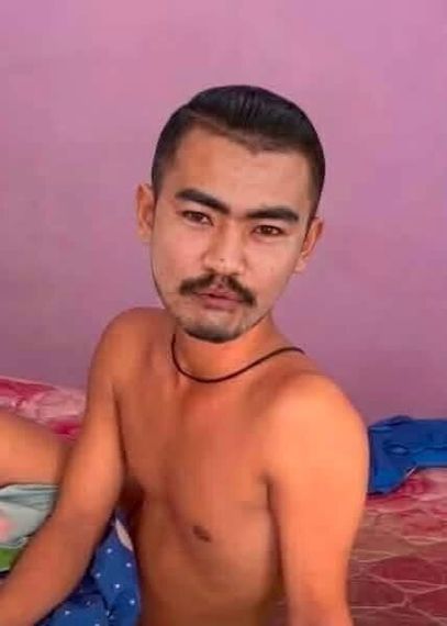 แชท หาเพื่อนคุย, โสด 