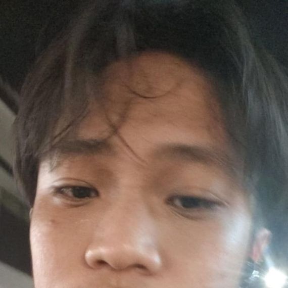 แชท หากิ๊ก  ที่อยู่ กรุงเทพมหานคร