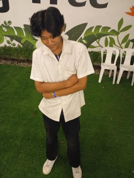 แชท หาเพื่อนคุย, โสด 