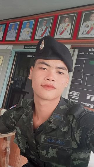 chat looking for friends  from Satun