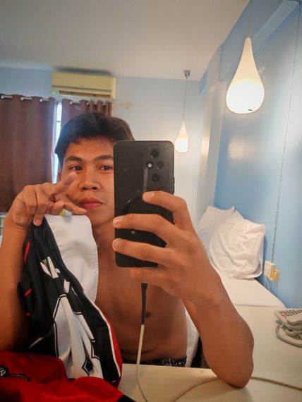 แชท หากิ๊ก, หาเพื่อนไลน์ 