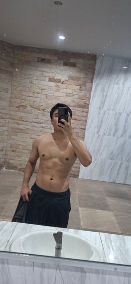 chat find love, chat  from Bangkok