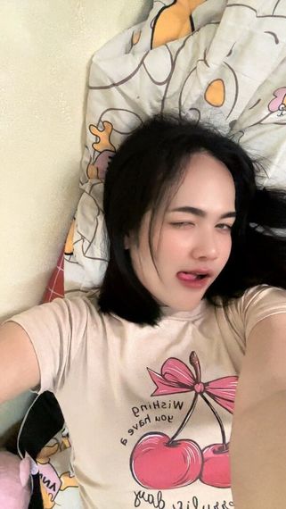 chat chat, hangout  from Rayong