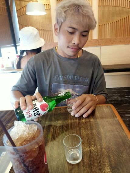 แชท หาเพื่อนคุย, หากิ๊ก 