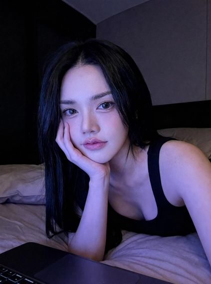 chat find love, chat  from Bangkok