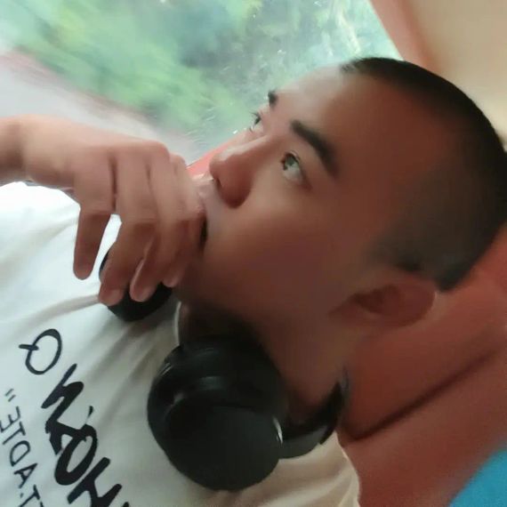 แชท หาแฟน, หาเพื่อนเที่ยว 