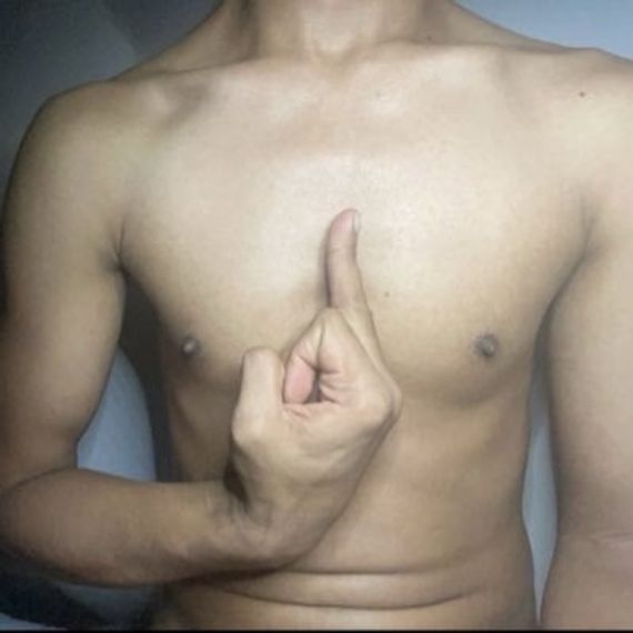 แชท แชทเปิดกล้อง  ที่อยู่ กรุงเทพมหานคร