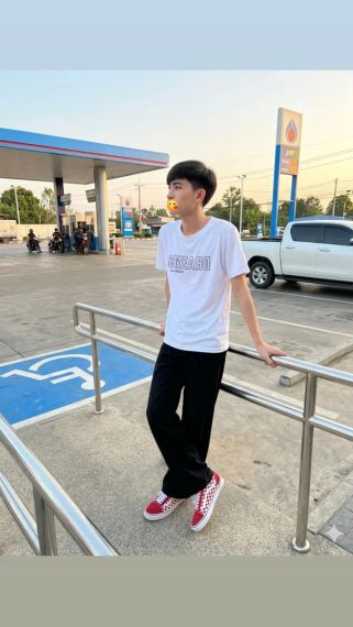 chat looking for friends 