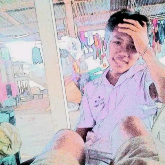 แชท แชทเปิดกล้อง, แชทสด 
