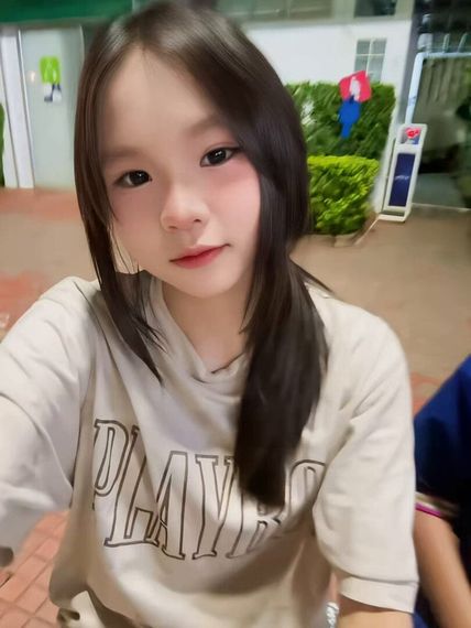 แชท แชทเปิดกล้อง, นัดเจอ