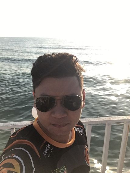 chat looking for friends  from Bangkok