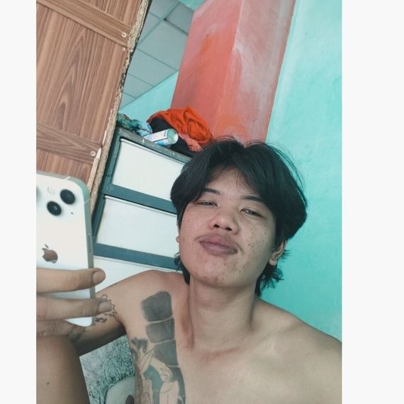 แชท หาเพื่อนคุย, โสด  ที่อยู่  ชลบุรี