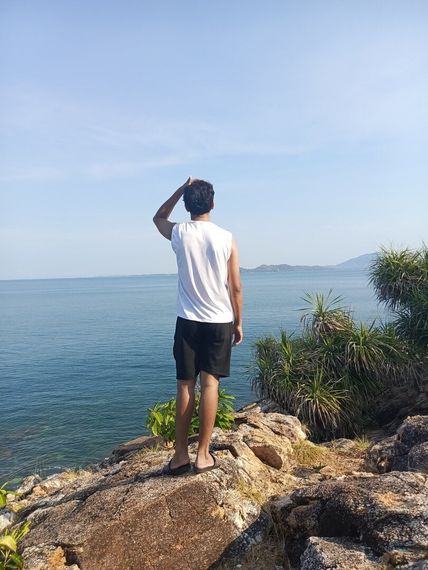 chat looking for friends  from Chon Buri