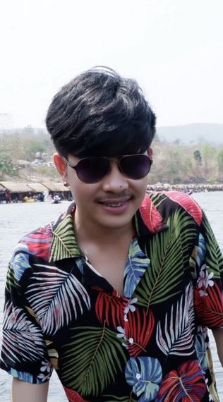 แชท หาเพื่อนคุย, โสด 