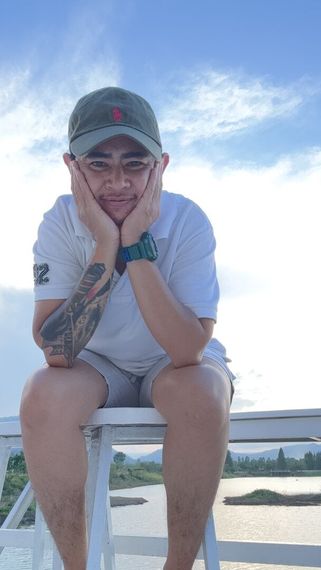 แชท โสด, นัดเจอ  ที่อยู่ กรุงเทพมหานคร