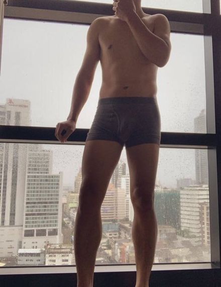 แชท หากิ๊ก  ที่อยู่ กรุงเทพมหานคร