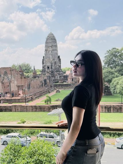 แชท นัดเจอ, นัดเดท  ที่อยู่ กรุงเทพมหานคร