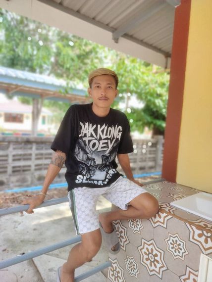 chat single  from Bangkok