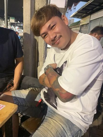 chat looking for friends  from Bangkok