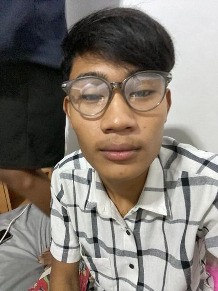 แชท หากิ๊ก, โสด ที่อยู่ ชลบุรี