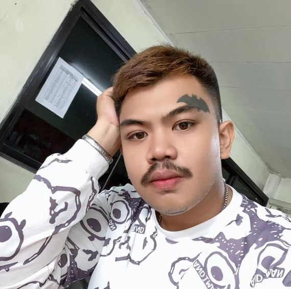 chat looking for friends  from Bangkok