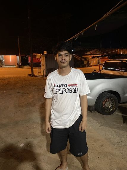 แชท แชทเปิดกล้อง, แชทสด 