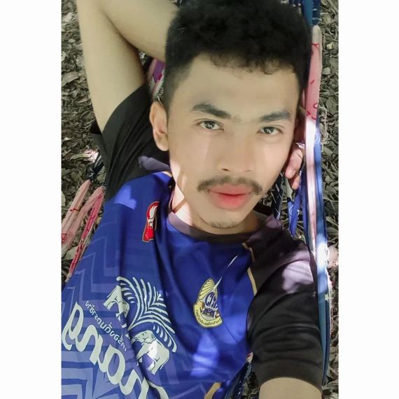 แชท หาเพื่อนคุย  ที่อยู่  สุรินทร์