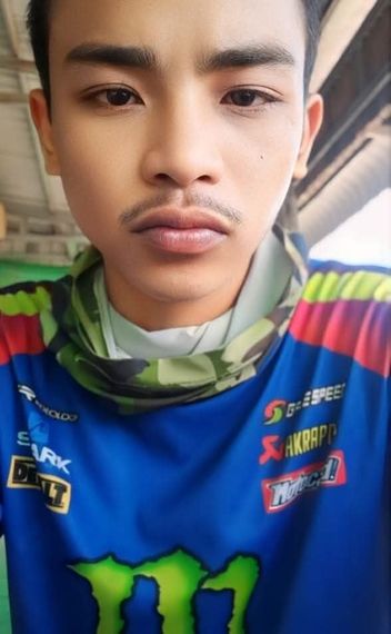 แชท นัดเจอ, ฟิวแฟน 
