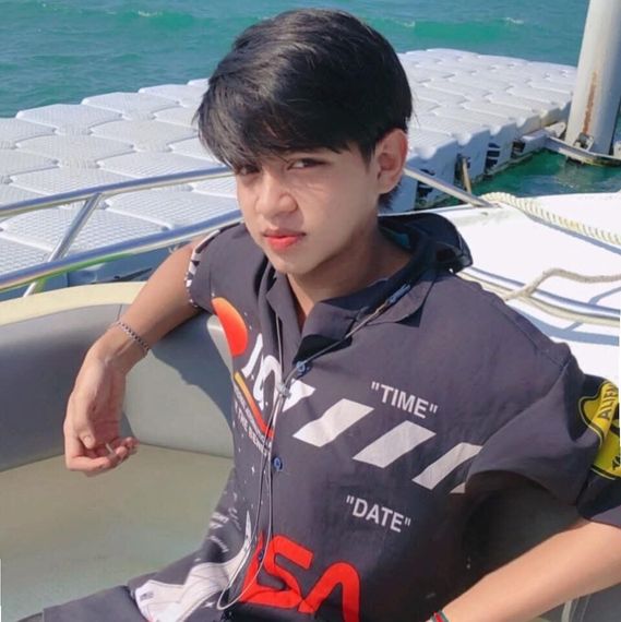 แชท หาเพื่อนคุย  ที่อยู่ กรุงเทพมหานคร