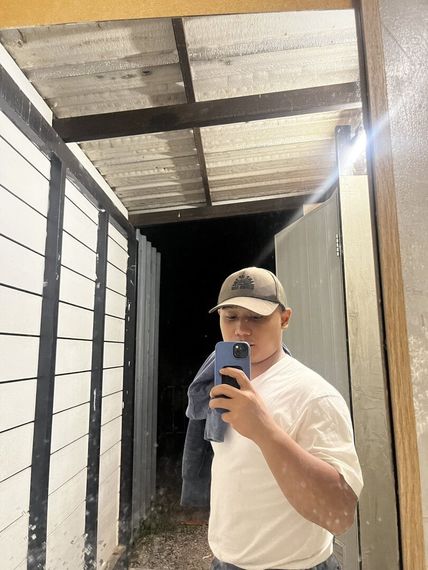 chat looking for friends  from Chiang Mai