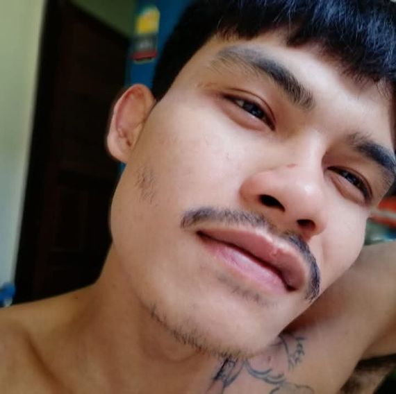 chat find love, meet now 
