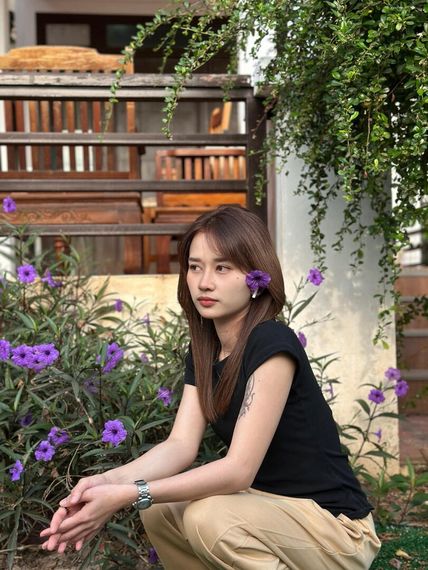 chat chat, single  from Bangkok