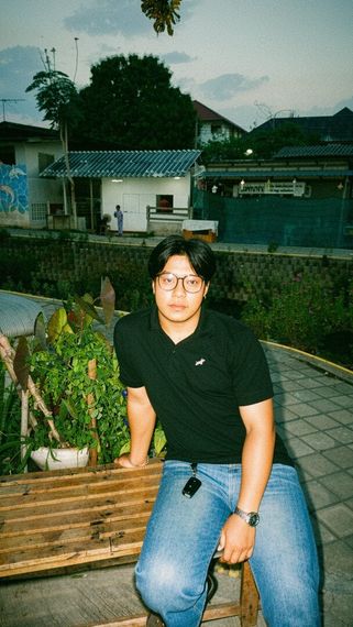 chat looking for friends  from Bangkok