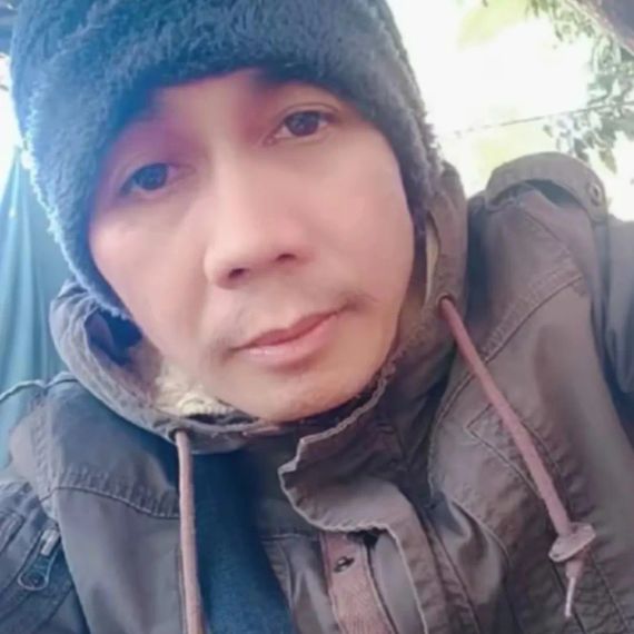 chat looking for friends 