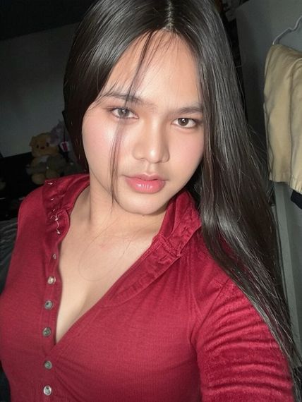chat find love, chat  from Bangkok