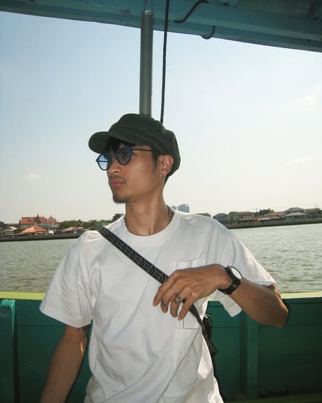 chat chat  from Nonthaburi