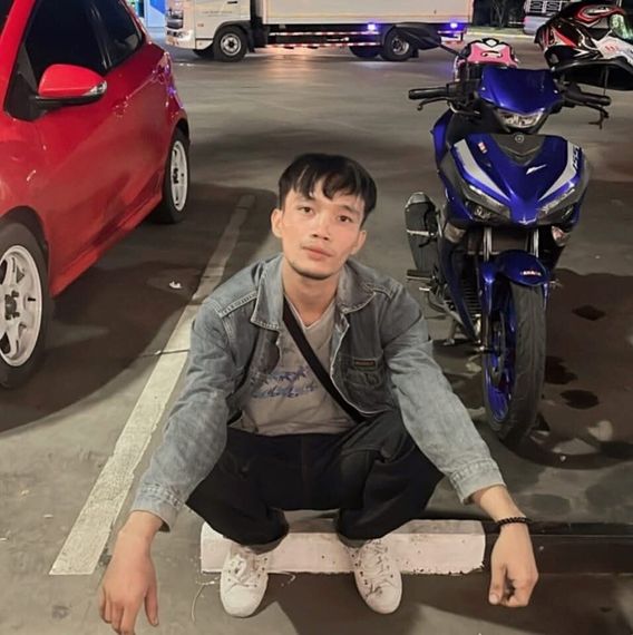 chat looking for friends  from Bangkok