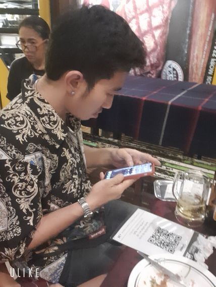chat find love, chat  from Bangkok