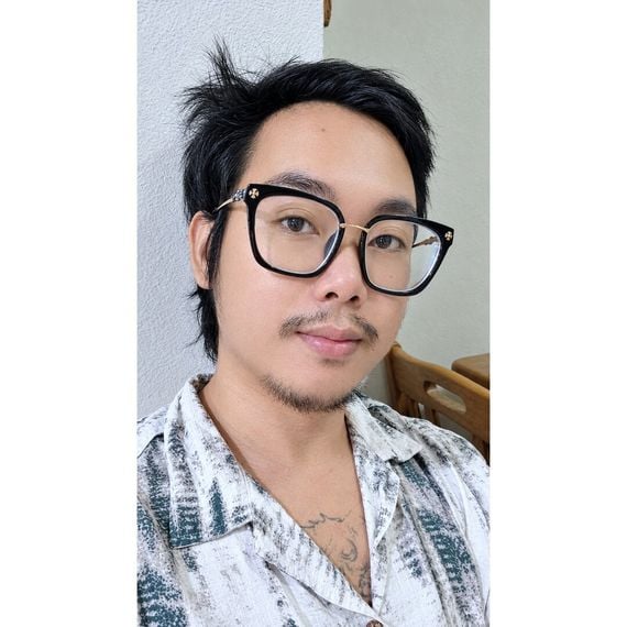 chat find love, chat from Bangkok