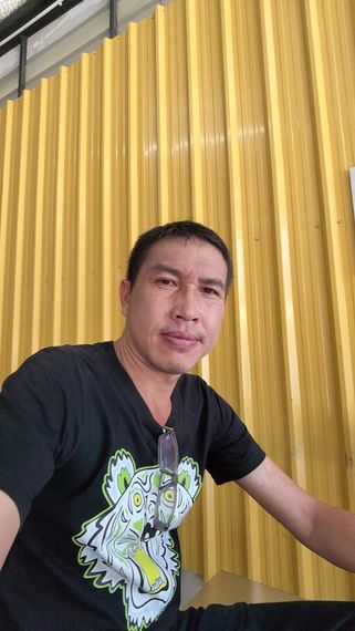 chat looking for friends 