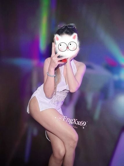 chat looking for friends