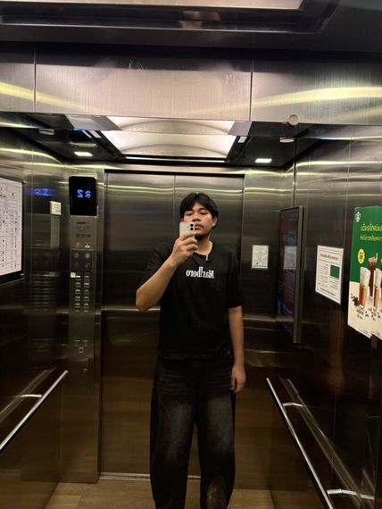 chat find love, chat from Bangkok