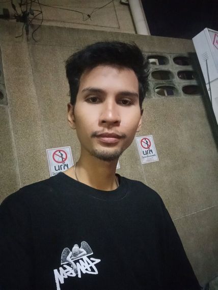 แชท นัดเดท  ที่อยู่ กรุงเทพมหานคร